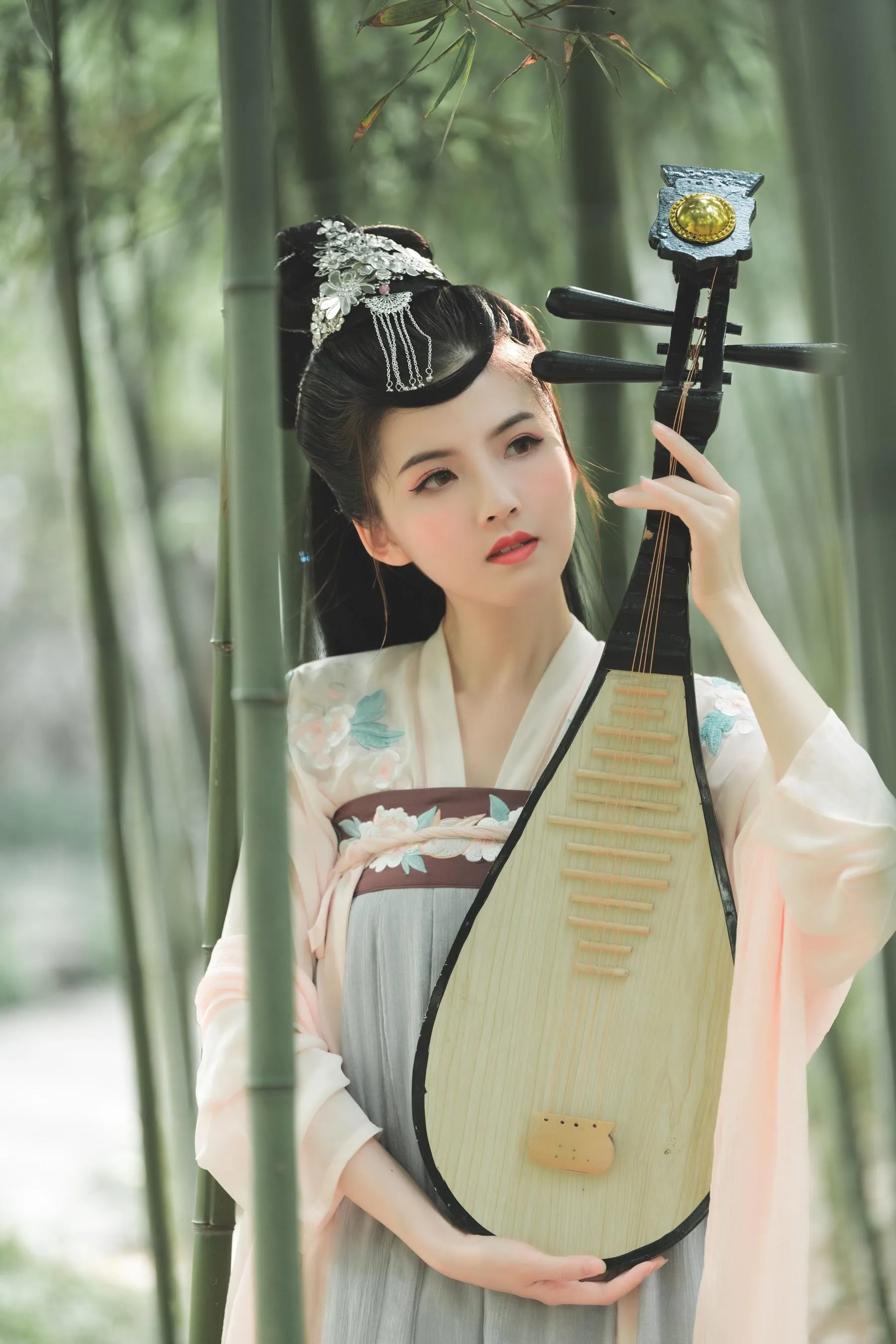 [艺图语] 2022.06.10 莺歌 Dtifa丁小妮 [29P]插图3